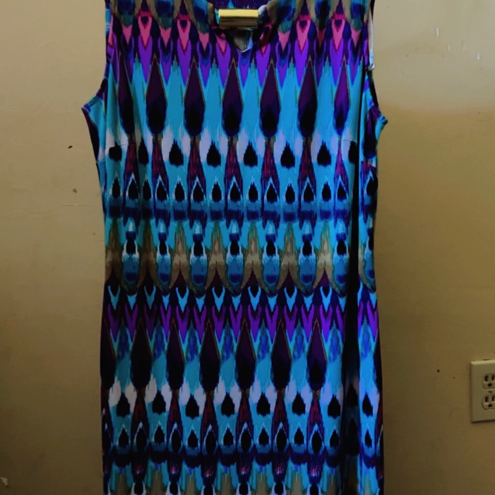 Madison Leigh Blue and Purple Sleeveless Midi Dress
